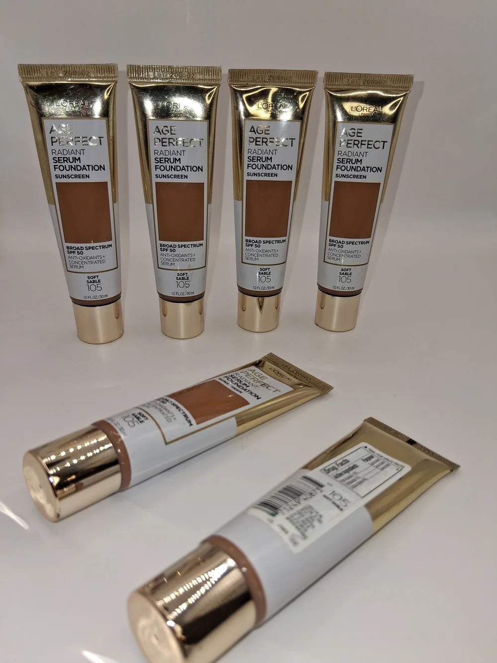 Age Perfect Radiant Serum Foundation - Soft Sable 105